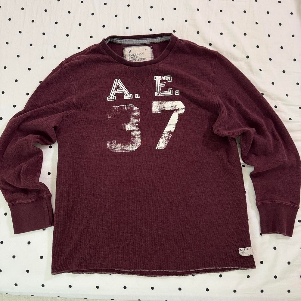 Y2K Burgundy American Eagle waffle knit long sleeve shirt
